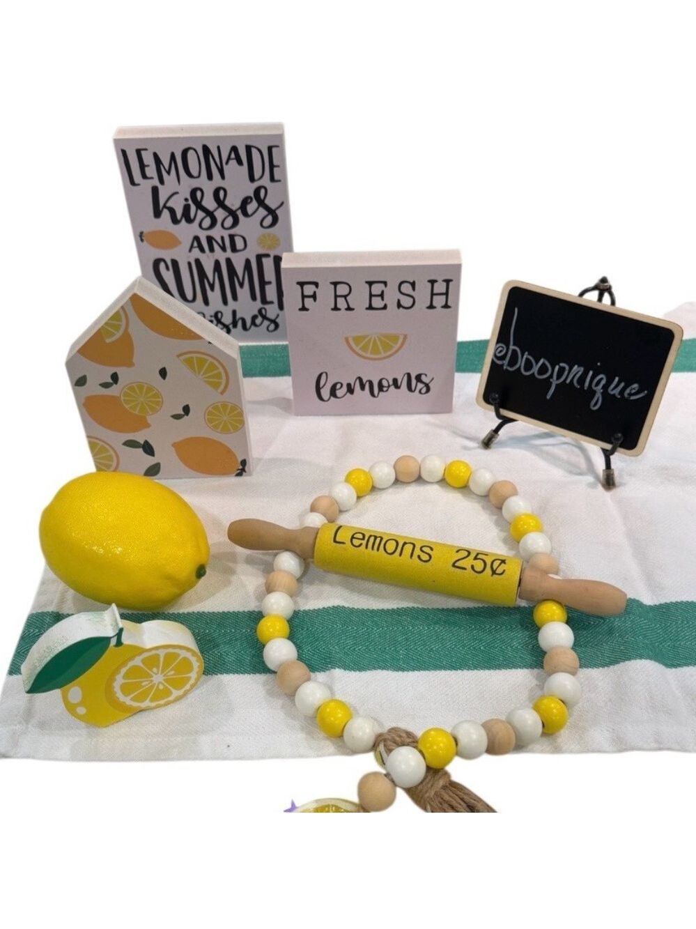 Lemon Kitchen Decor Set - Picture 2 of 3